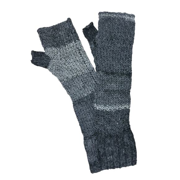 Garnet Hill Accessories - New Garnet Hill Wool Blend Fingerless Gloves Knit Arm Warmers Grey Ombre OSFA OS